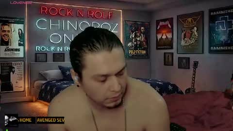 Snapshot of chinoroz chatting on May 15, 2026, 11:12 pm Enrique online show from May 15, 2026, 11:12 pm