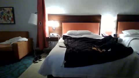 Snapshot of chippy70 chatting on October 27, 2025, 8:24 pm chippy70 online show from October 27, 2025, 8:24 pm