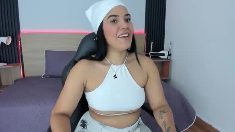 Chiqui online show from October 23, 2025, 7:45 pm