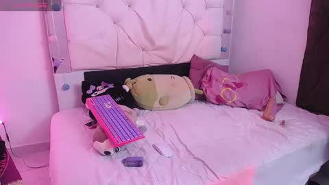 Snapshot of chiquibumbun chatting on February 26, 2025, 9:37 pm sophia online show from February 26, 2025, 9:37 pm