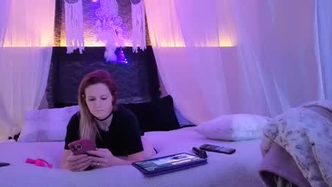 Lacey Luv  online show from December 4, 2025, 3:16 am