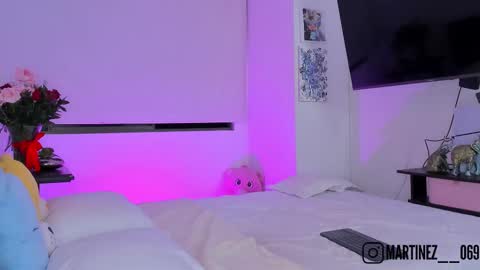 CHLOE online show from October 24, 2025, 3:03 am