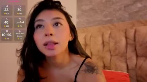 chloe_bluee_ online show from July 23, 2026, 11:08 am