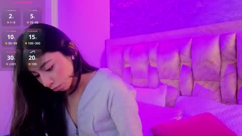 chloe_bluee_ online show from July 24, 2026, 11:19 am