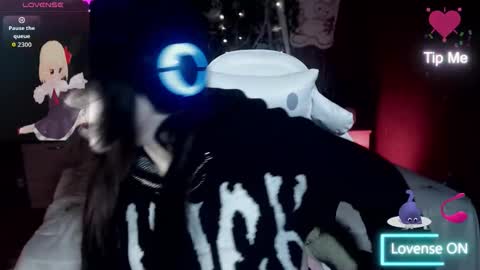 Snapshot of chloe_crystall_killer chatting on October 27, 2025, 12:26 am chloe_crystall_killer online show from October 27, 2025, 12:26 am