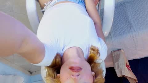 CHLOE online show from December 28, 2024, 12:04 am