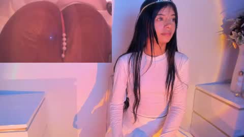 Chloe online show from May 3, 2026, 10:43 am