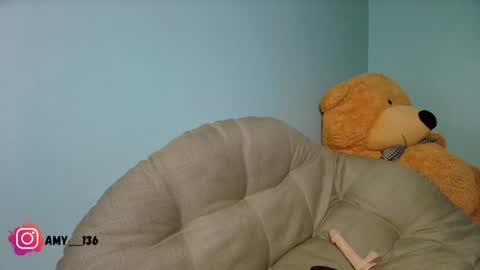 Snapshot of chloe_maia1 chatting on January 17, 2025, 1:47 am AMY online show from January 17, 2025, 1:47 am