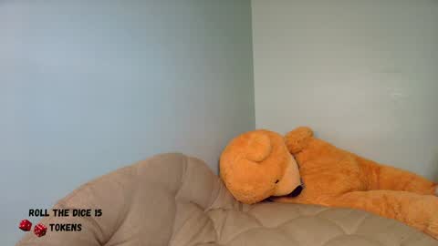 Snapshot of chloe_maia1 chatting on February 3, 2025, 1:09 am AMY online show from February 3, 2025, 1:09 am