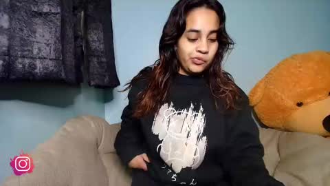 Snapshot of chloe_maia1 chatting on February 11, 2025, 2:35 am AMY online show from February 11, 2025, 2:35 am