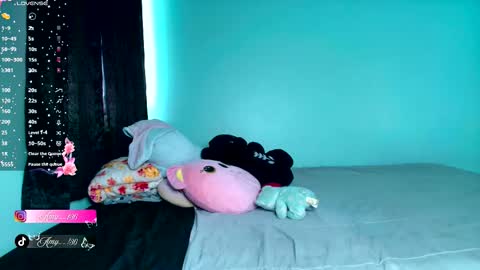 Snapshot of chloe_maia1 chatting on September 9, 2025, 5:23 pm AMY online show from September 9, 2025, 5:23 pm