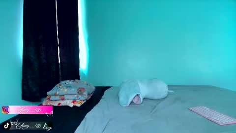 Snapshot of chloe_maia1 chatting on September 18, 2025, 1:35 pm AMY online show from September 18, 2025, 1:35 pm