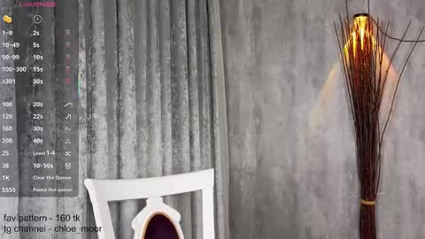 Snapshot of chloe_moor chatting on January 29, 2025, 8:35 pm Chloe online show from January 29, 2025, 8:35 pm