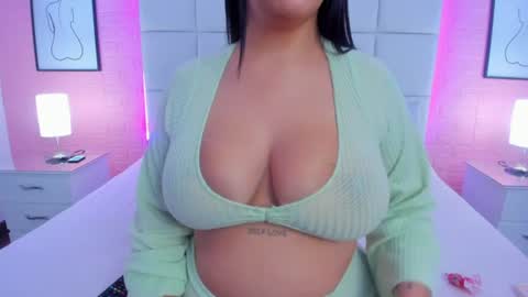 Snapshot of chloe_parker_ chatting on June 13, 2026, 4:10 am cloe online show from June 13, 2026, 4:10 am
