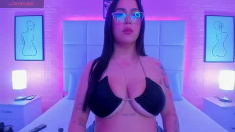 Snapshot of chloe_parker_ chatting on July 7, 2026, 6:47 am cloe online show from July 7, 2026, 6:47 am