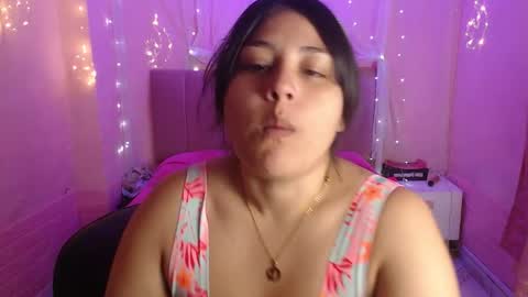 Snapshot of chloe_smith5 chatting on October 9, 2025, 1:31 pm chloe_smith5 online show from October 9, 2025, 1:31 pm