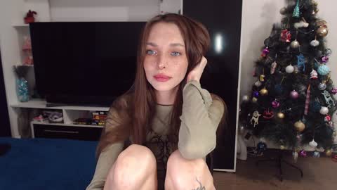 Snapshot of chloe_sunny chatting on December 26, 2024, 11:54 am Chloe online show from December 26, 2024, 11:54 am