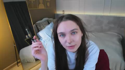 Chloe online show from May 30, 2026, 2:14 pm