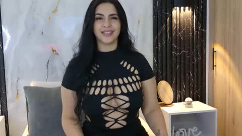 Snapshot of chloe_toms chatting on January 11, 2026, 10:26 pm chloe online show from January 11, 2026, 10:26 pm