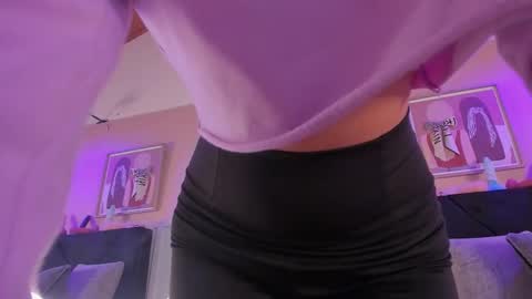 Snapshot of chloe_watson_ chatting on February 6, 2026, 7:28 pm online show from February 6, 2026, 7:28 pm