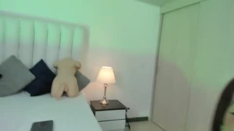 chloe_wilson7 online show from July 3, 2026, 12:11 pm