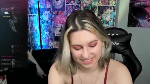 Snapshot of chloebloss0m chatting on March 12, 2025, 6:07 am Boni online show from March 12, 2025, 6:07 am