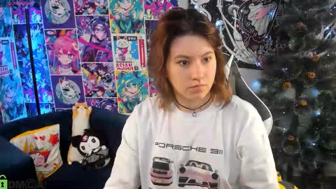 Snapshot of chloebloss0m chatting on December 21, 2025, 3:02 am Boni online show from December 21, 2025, 3:02 am