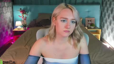 Snapshot of chloedeccker chatting on May 17, 2026, 2:20 am Chloe Deccker online show from May 17, 2026, 2:20 am