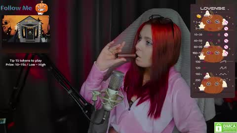 Chloe online show from October 14, 2025, 3:51 am