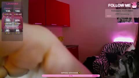 Snapshot of chloejenyss chatting on February 11, 2026, 7:19 pm Chloe online show from February 11, 2026, 7:19 pm