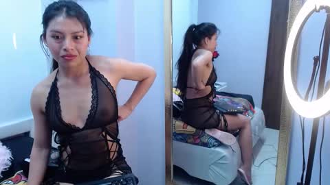 Snapshot of chloemartini_ chatting on January 24, 2025, 3:00 am ChloeSignup For Free Join my Fan Club online show from January 24, 2025, 3:00 am