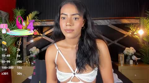 Snapshot of chloetaylorr_ chatting on March 7, 2025, 9:06 pm CHLOE online show from March 7, 2025, 9:06 pm