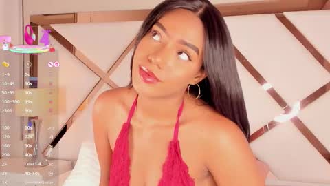 Snapshot of chloetaylorr_ chatting on October 2, 2025, 8:49 pm CHLOE online show from October 2, 2025, 8:49 pm