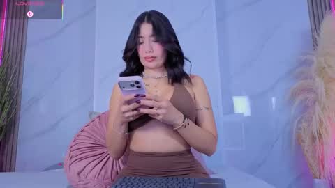 Snapshot of chlooee_ chatting on February 21, 2026, 1:28 am Chlooe online show from February 21, 2026, 1:28 am