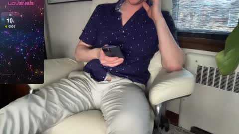 Snapshot of chlorinedreams chatting on March 10, 2025, 11:49 pm chlorinedreams online show from March 10, 2025, 11:49 pm