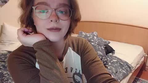 chmiri online show from October 19, 2025, 1:01 pm