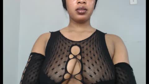 ESTHER online show from October 12, 2025, 7:29 am