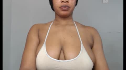 ESTHER online show from October 14, 2025, 7:42 am