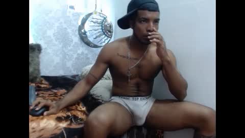 Snapshot of choco_hornyx18 chatting on October 2, 2025, 5:03 am Choco online show from October 2, 2025, 5:03 am