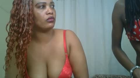 Snapshot of choco_violet chatting on February 14, 2025, 6:45 am VIOLET online show from February 14, 2025, 6:45 am