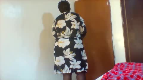 Snapshot of chocobabe002 chatting on January 17, 2026, 8:41 am chocobabe002 online show from January 17, 2026, 8:41 am