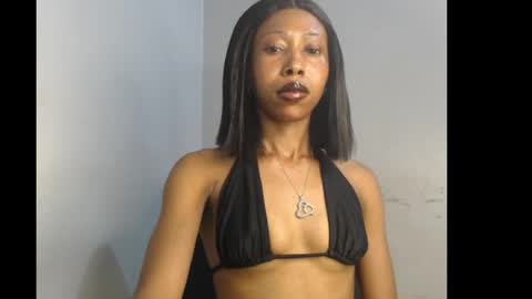 chocochocox online show from May 28, 2026, 6:32 am