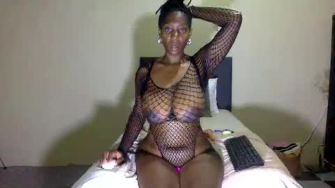 Exotic Chocolate online show from November 7, 2025, 1:05 am