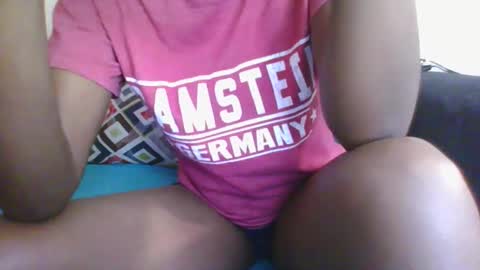 chocolatebby90 online show from November 18, 2025, 9:08 pm