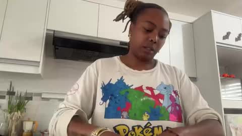 ChocolateCakeQueen online show from October 27, 2025, 8:35 pm