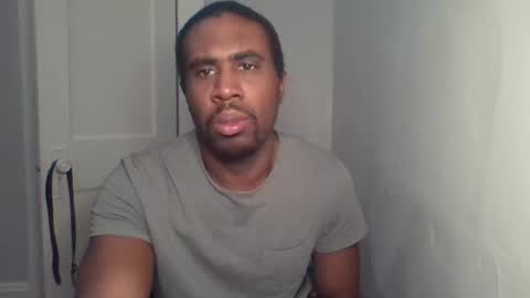 Snapshot of chocolatedolla chatting on February 21, 2025, 1:33 am chocolatedolla online show from February 21, 2025, 1:33 am