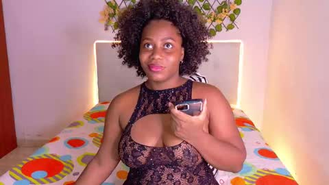   online show from September 18, 2025, 7:10 am