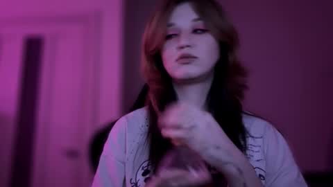 Lissa online show from November 28, 2025, 8:55 pm