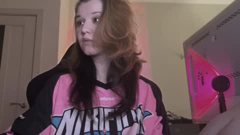 Snapshot of choimia chatting on February 15, 2026, 10:28 pm Lissa online show from February 15, 2026, 10:28 pm