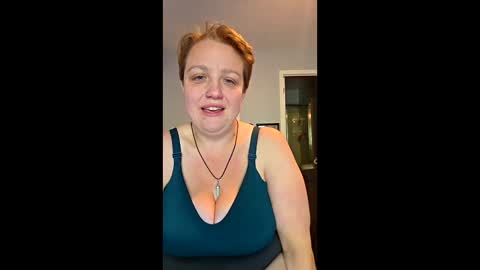 Snapshot of chokedsilence chatting on April 21, 2026, 9:28 pm chokedsilence online show from April 21, 2026, 9:28 pm